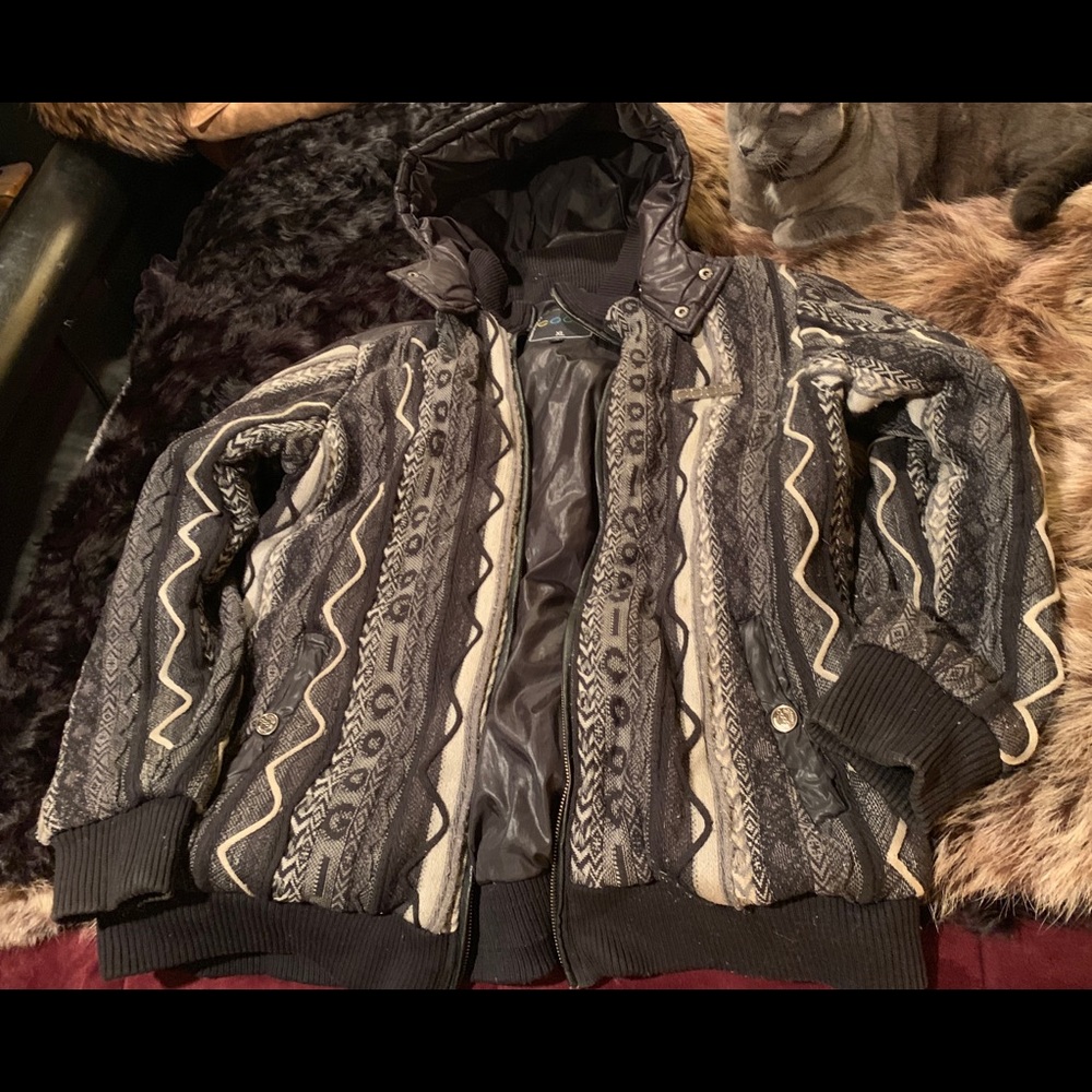 Men’s Coogi sweater